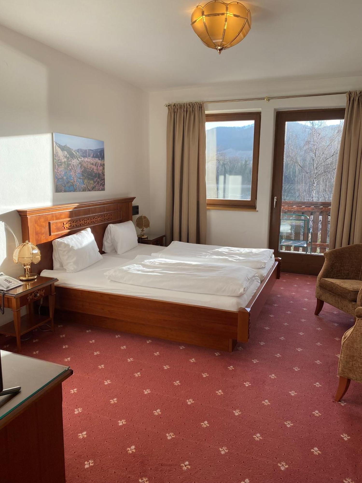Gartenhotel & Weingut Pfeffel Dürnstein